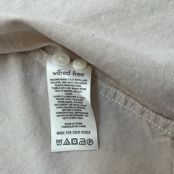 Aritzia Wilfred Free Button Down Shirt - Picture 3 of 6